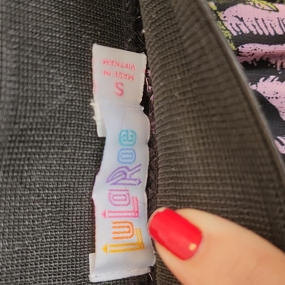 Lularoe OG retired Lola Midi skirt size Small - Picture 4 of 5